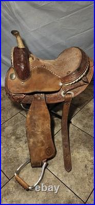13.5 Circle Y Martha Josey Barrel Racing Saddle Leather YOAKUM, INC. Texas