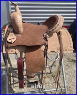 13 Royal King Boulder two-tone roughout youth Western barrel saddle