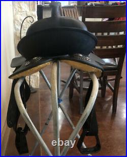 13 Wintec Western Saddle, In Excellent Condition