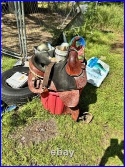 14' Hilison Treeless Barrel Saddle