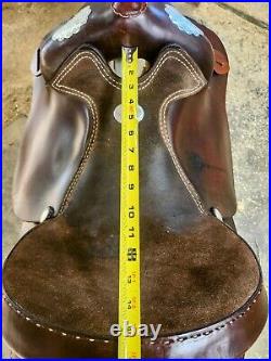 15 1/4 Rocking R Western Saddle with Short 25 Round Skirt & FQHB 7 Gullet