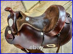 15 1/4 Rocking R Western Saddle with Short 25 Round Skirt & FQHB 7 Gullet