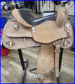 15.5 Royal King Training Saddle
