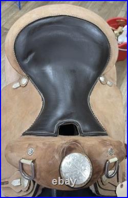 15.5 Royal King Training Saddle
