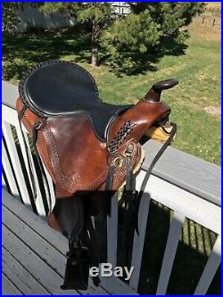 15.5 Synergist Trail Saddle, Good Condition