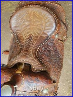 15 Buck Stitch Longhorn Tooled Leather Western Saddle & Matching Back Cinch