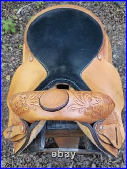 15 Circle Y Park & Trail Saddle Made in Texas