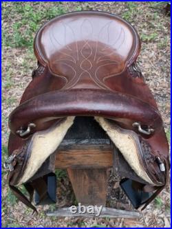 15 Sharon Saare Endurance Trail Saddle