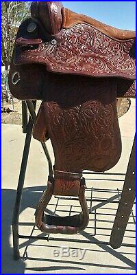 15 Tex Tan Yoakum Saddle