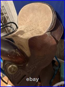 16-17 Inch Leather Western Barrel Racing Horse Saddle