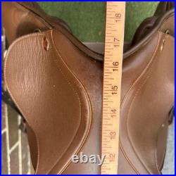 16.5 Supreme English Saddle Brown Leather Excellent
