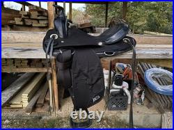 16'' Black Abetta Arabian Trail Saddle + Tough1 Hunter Green Saddle Pad