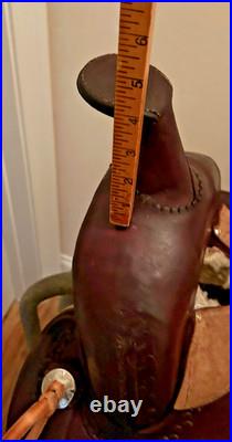 16 Brown Leather Western Saddle Trail Pleasure Riding for Narrow Built Horse VG 16 Brown Leather Western Saddle Trail Pleasure Riding for Narrow Built Horse VG