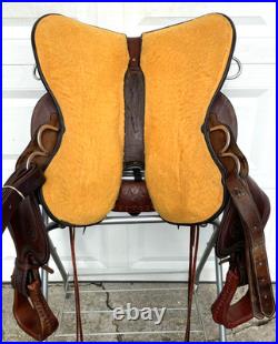 16 CIRCLE Y Pioneer 1665 Flex2 Trail Pleasure SaddleRegular TreeGreat Cond