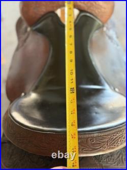 16 Circle Y Park and Trail Western Saddle- Gorgeous tooling