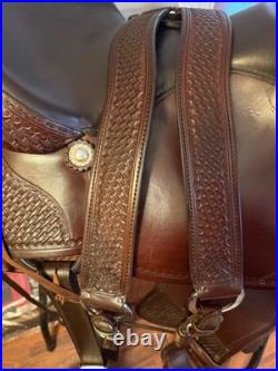 16 Crates Reining Saddle In Beautiful Condition Horse Show