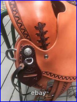 16 Custom Western Saddle. Excellent Quality! Beautiful