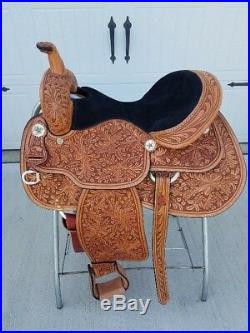 16 Dale Chavez Custom Reining/Western Pleasure Saddle Beautiful