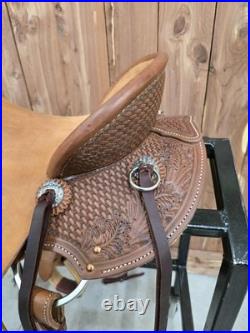 16 HR Staci James Ladies All Around Saddle