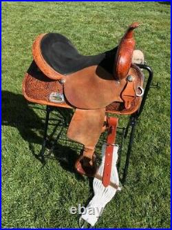 16 High Horse Circle Y The Proven Barrel/Trail Saddle Great condition