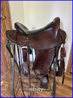 16 Imus 4-Beat Leather Gaited Endurance Trail Saddle & Matching Breast Collar