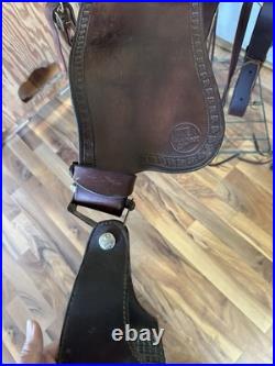 16 Imus 4-Beat Leather Gaited Endurance Trail Saddle & Matching Breast Collar