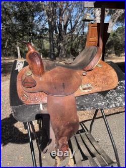 16 Tex Tan Barrel Saddle
