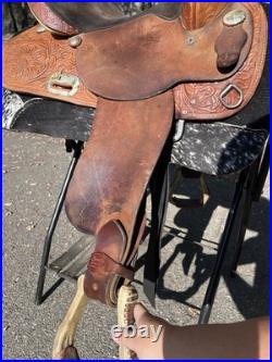 16 Tex Tan Barrel Saddle