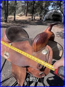 16 Tex Tan Barrel Saddle