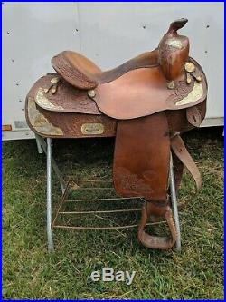 16 Tex Tan Western Saddle