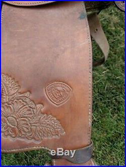 16 Tex Tan Western Saddle