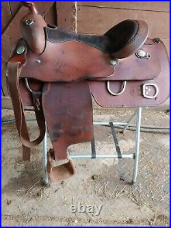 16 Trainer Saddle