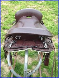 16 hornless Western gaited trail/pleasure endurance saddle brown leather