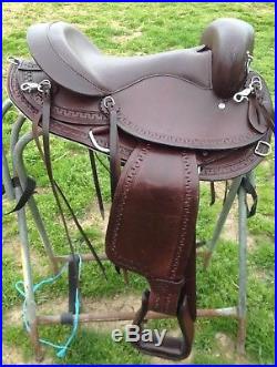 16 hornless Western gaited trail/pleasure endurance saddle brown leather