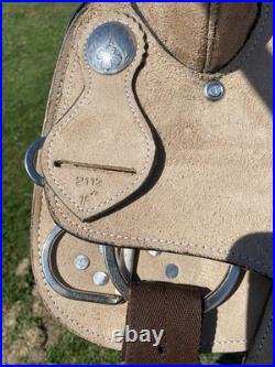 16 light rough out Western training saddle withsuede seat NWOT