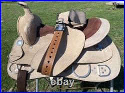 16 light rough out Western training saddle withsuede seat NWOT