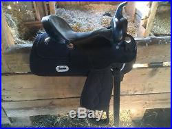 16 western/pleasure/trail saddle Synthetic