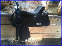 16 western/pleasure/trail saddle Synthetic