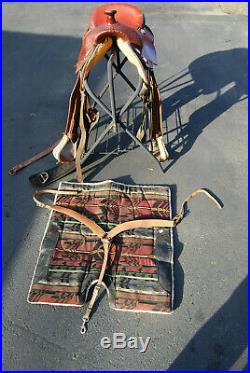 17.5 Crates saddle 2197 Trail saddle withextras