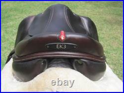 17.5 EQUIPE EK26 close contact jumping saddle-WIDE +2 TREE 2023 MODEL + COVER