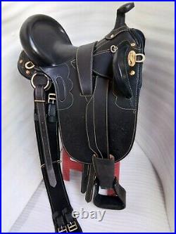 17 Australian Stock saddle full black leather with full accessories