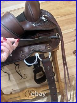 17 Circle Y Flex-Lite Western Trail Saddle Model 1552