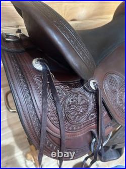 17 Circle Y Flex-Lite Western Trail Saddle Model 1552