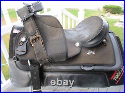 17'' twotone high cantle abetta Western trail saddle regular QH BARS