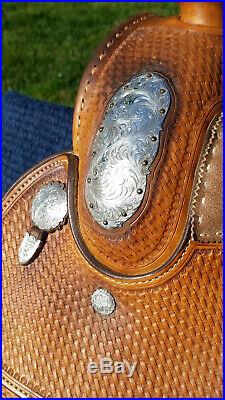2000 16 Blue Ribbon Show Saddle with Two Silver Corner Plates Nearly Brand new