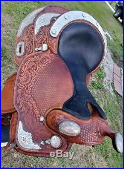 AUTOGRAPHED Dale Chavez 16.5 Western Pleasure Show Saddle