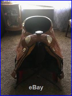 Alamo Saddlery size 16 western silver show saddle