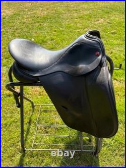 Albion SL Dressage Saddle 17 M TB