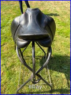 Albion SL Dressage Saddle 17 M TB