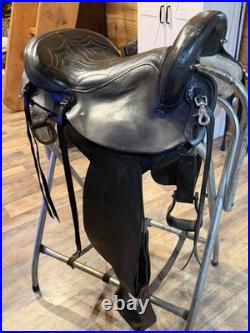 American Made Circle A Saddle Brown Leather 15 In Endurance Trail Saddle Used